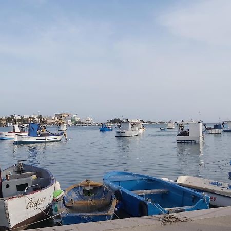 Casa Vacanza L'Aquilone Campi Salentina Exteriör bild