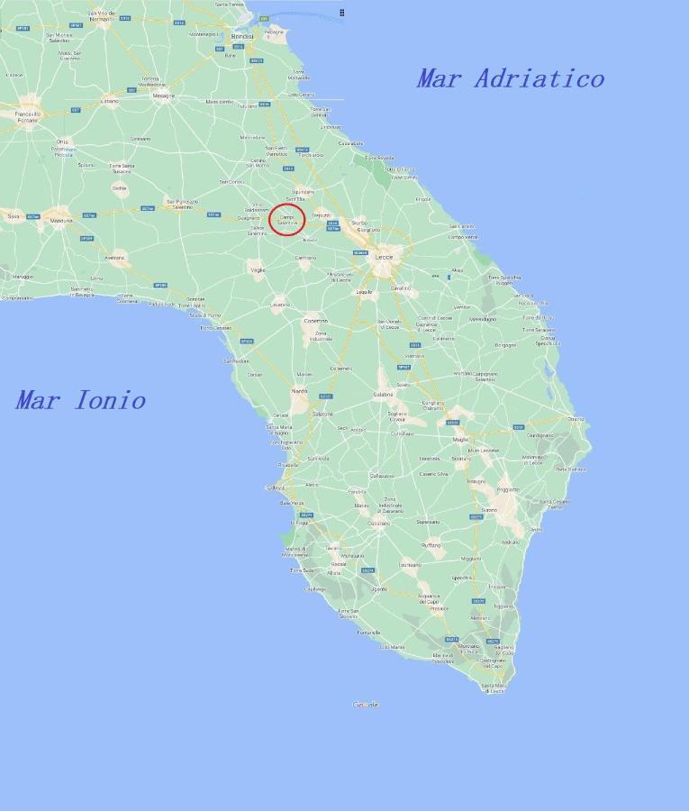 Casa Vacanza L'Aquilone Campi Salentina Exteriör bild
