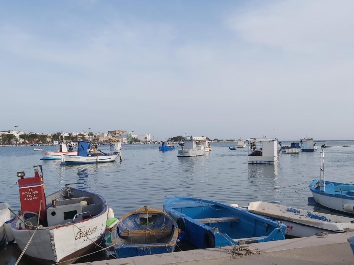 Casa Vacanza L'Aquilone Campi Salentina Exteriör bild