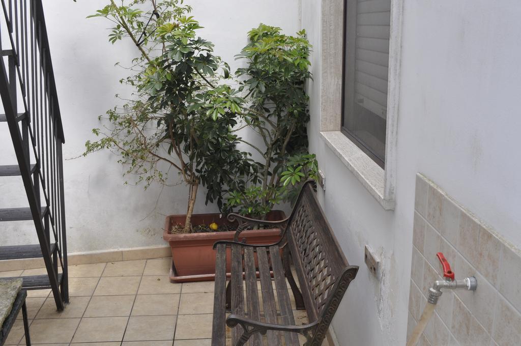 Casa Vacanza L'Aquilone Campi Salentina Exteriör bild